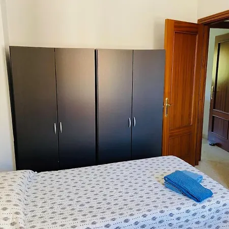 Apartment Vivienda De Vacaciones Con Piscina Y Wifi En Teatinos Málaga