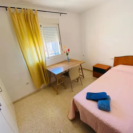 Apartment Vivienda De Vacaciones Con Piscina Y Wifi En Teatinos *
